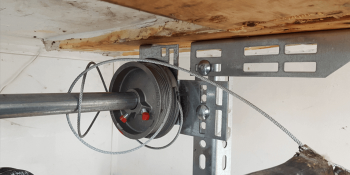 Newmarket fix garage door cable